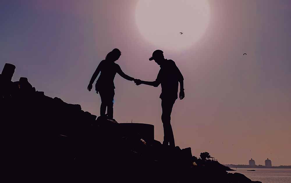 Couples Therapy vs. Couples Coaching: What’s the Difference?